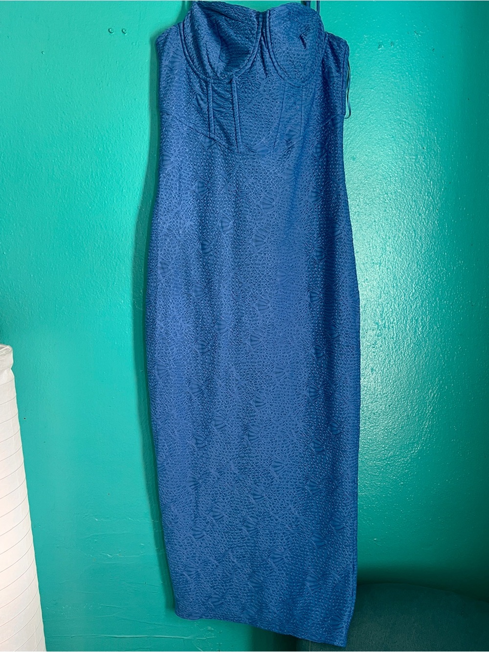 Fashion Nova Textured Blue Spaghetti Strap Midi Dress - Fitted Silhouette XL